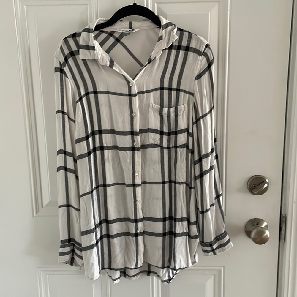 Old Navy Classic Shirt